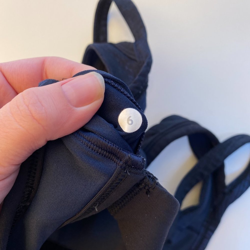 Lululemon Splendour Bra Wind Chill Deep Navy - Picture 8 of 8
